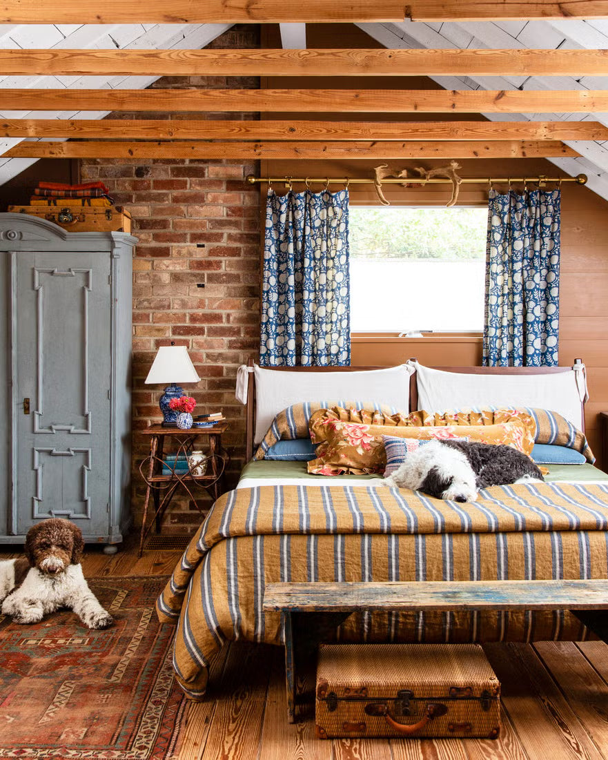Furniture + bedding